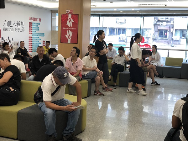 月圆人团圆，情真心更美