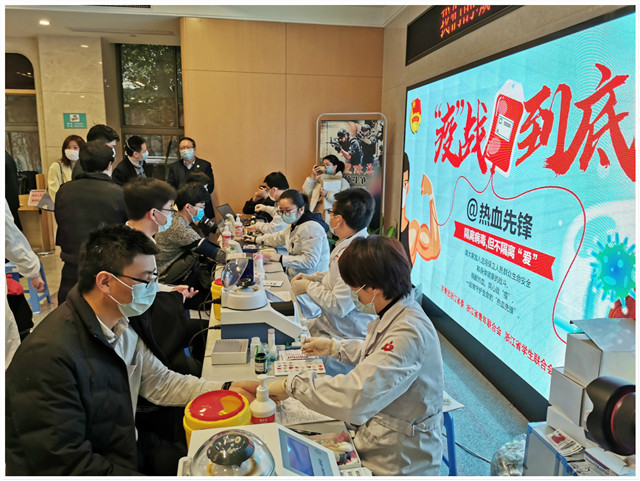 青春有热血，战“疫”显担当
