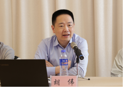 中心召开“共忆党史、共话初心”老党员、老干部、老专家座谈会