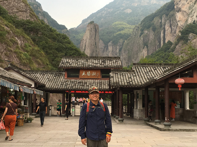 红心向党 | 师德正能量，70后党员教师已传递21年