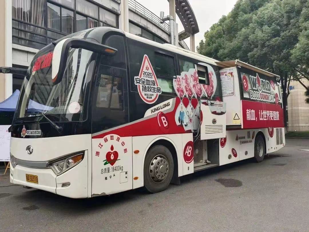 青年学习二十大 ，以热血践初心