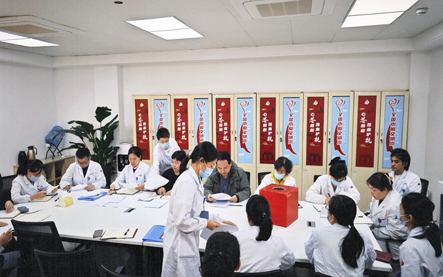 “春风浩荡、万象更新” ——浙江省血液中心献血服务二科党支部换届启航，共筑新篇