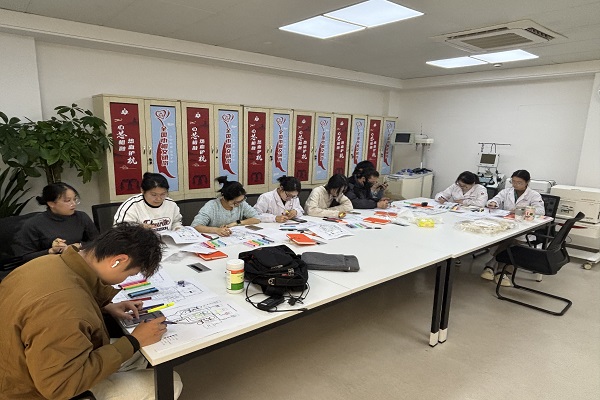 掌握核心技能 守护生命续航  ——专项设备培训成效显著